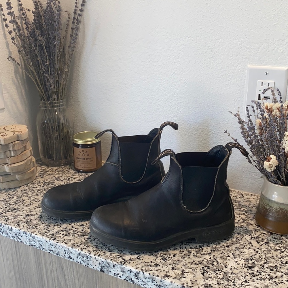 Blundstone black boot